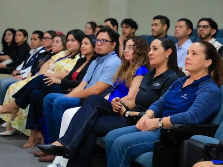Royal Caribbean busca talento salvadoreño para trabajar en cruceros